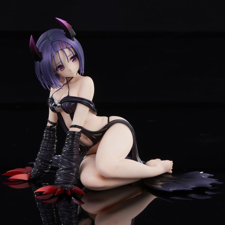 To Love-Ru Darkness Haruna Sairenji (Darkness Ver.) 1/6 Scale Figure