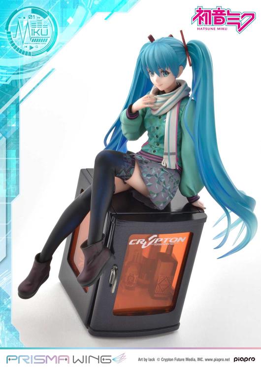 Vocaloid Prisma Wing Hatsune Miku (Art by Lack) 1/7 Scale Figure