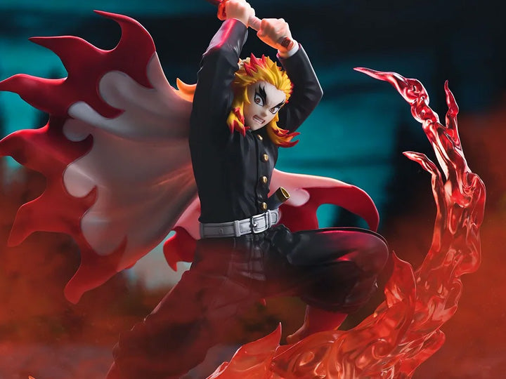 Demon Slayer: Kimetsu no Yaiba Xross Link Kyojuro Rengoku Figure