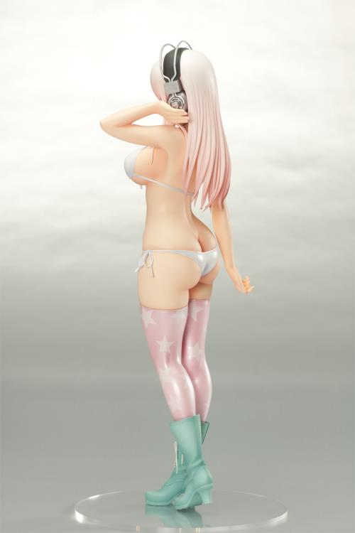 Nitroplus Super Sonico (SoniComi Package Ver.) 1/5 Scale Figure