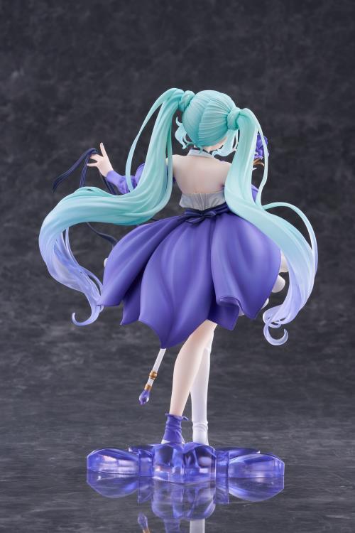 Vocaloid AMP+ Hatsune Miku (Birthday 2024 Ver.) Figure